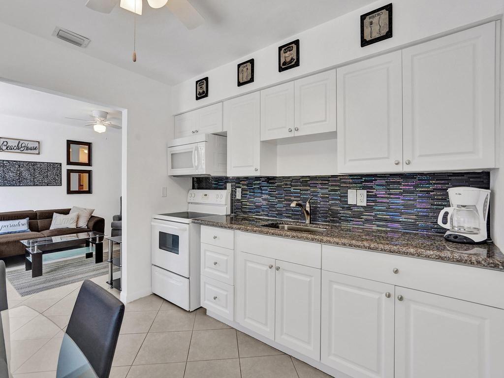 Silver Shores Sec Of Laud - Residential Lease