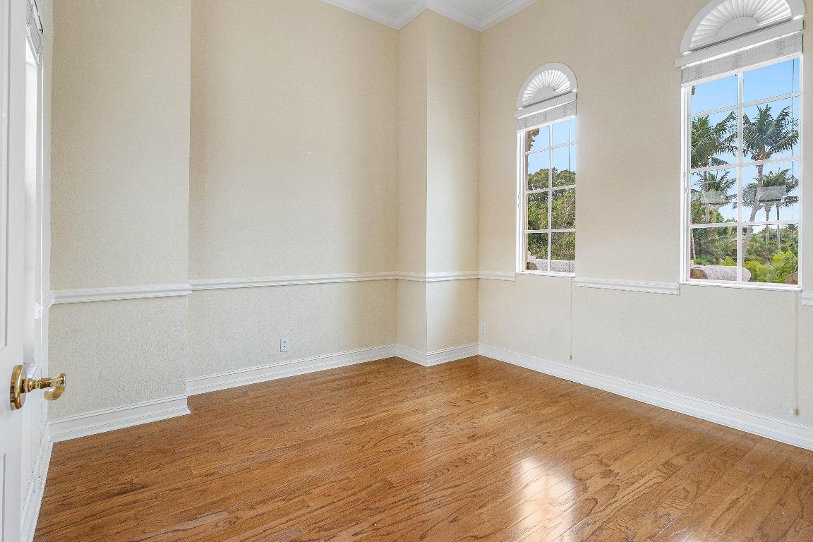 MEDITERRANIA - Residential