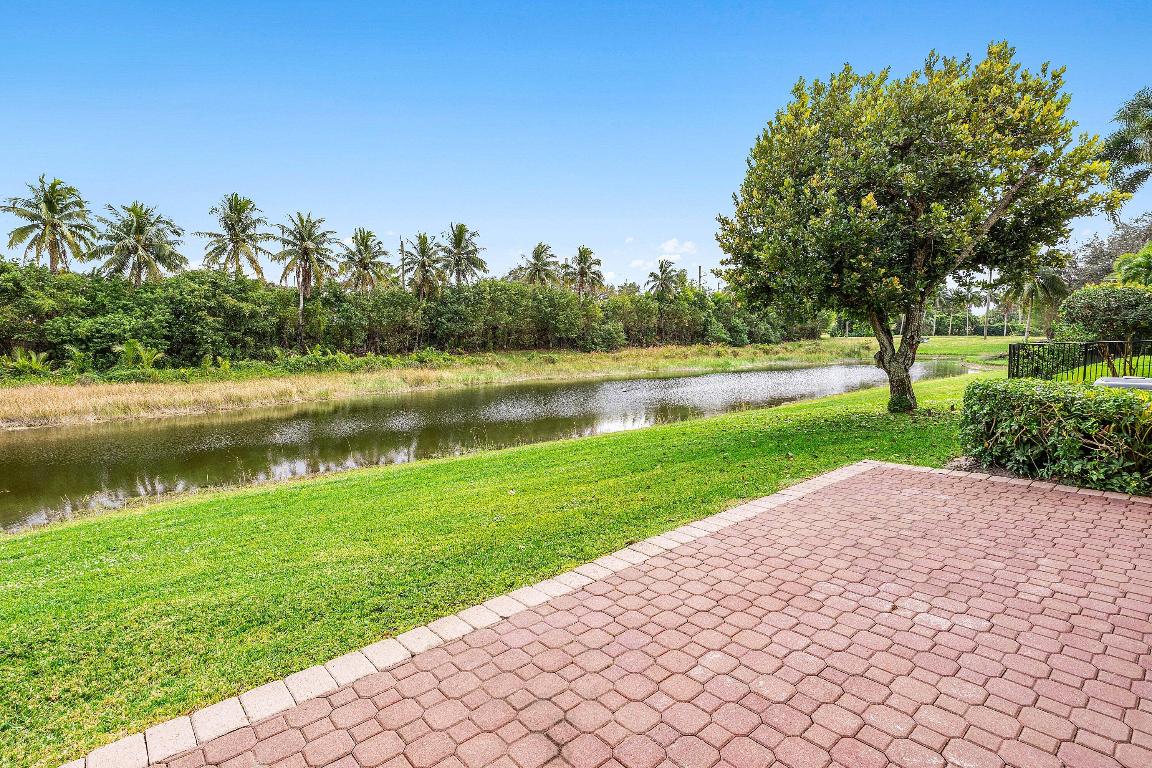 MEDITERRANIA - Residential