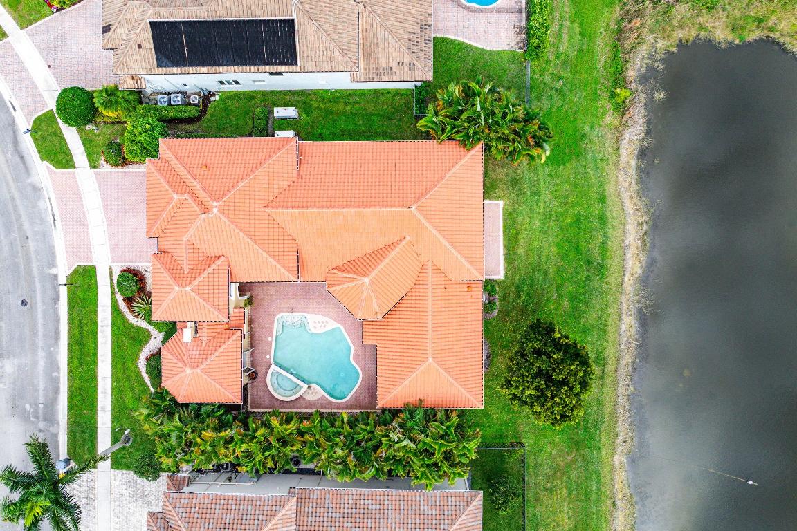 MEDITERRANIA - Residential