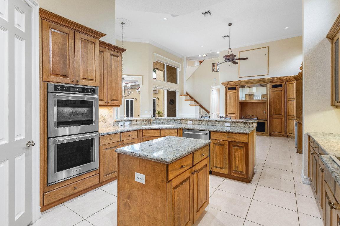 MEDITERRANIA - Residential