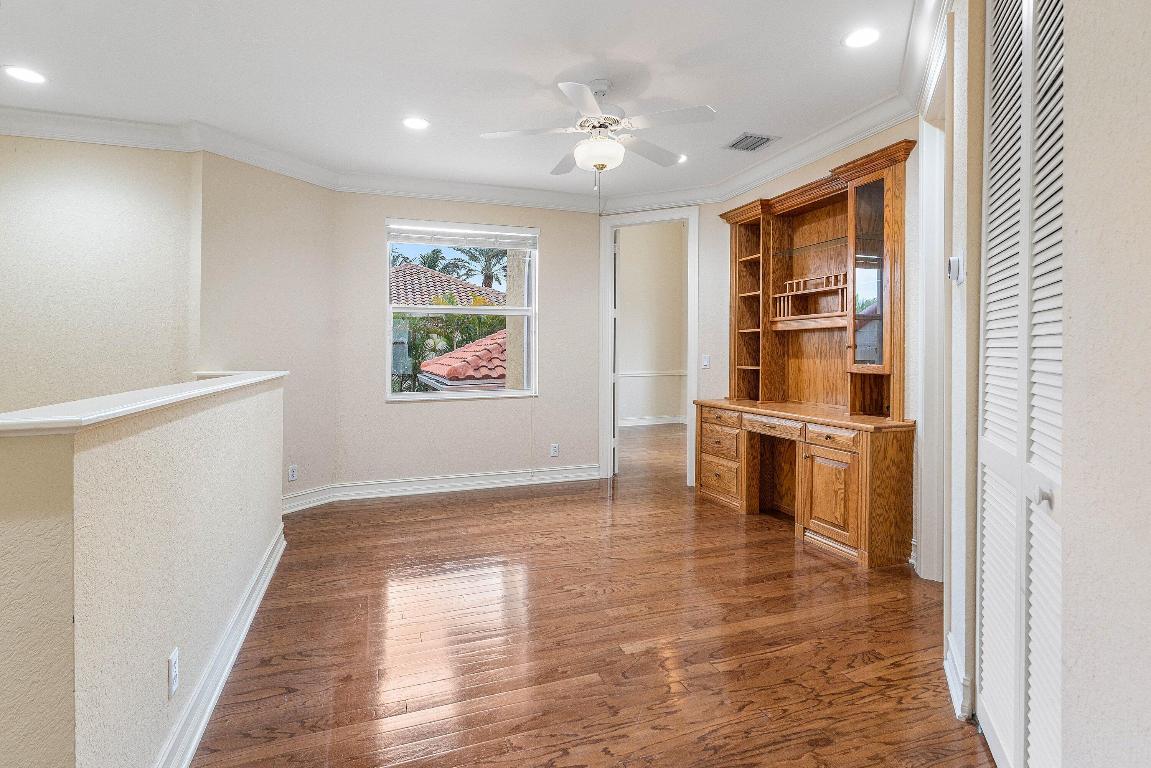 MEDITERRANIA - Residential