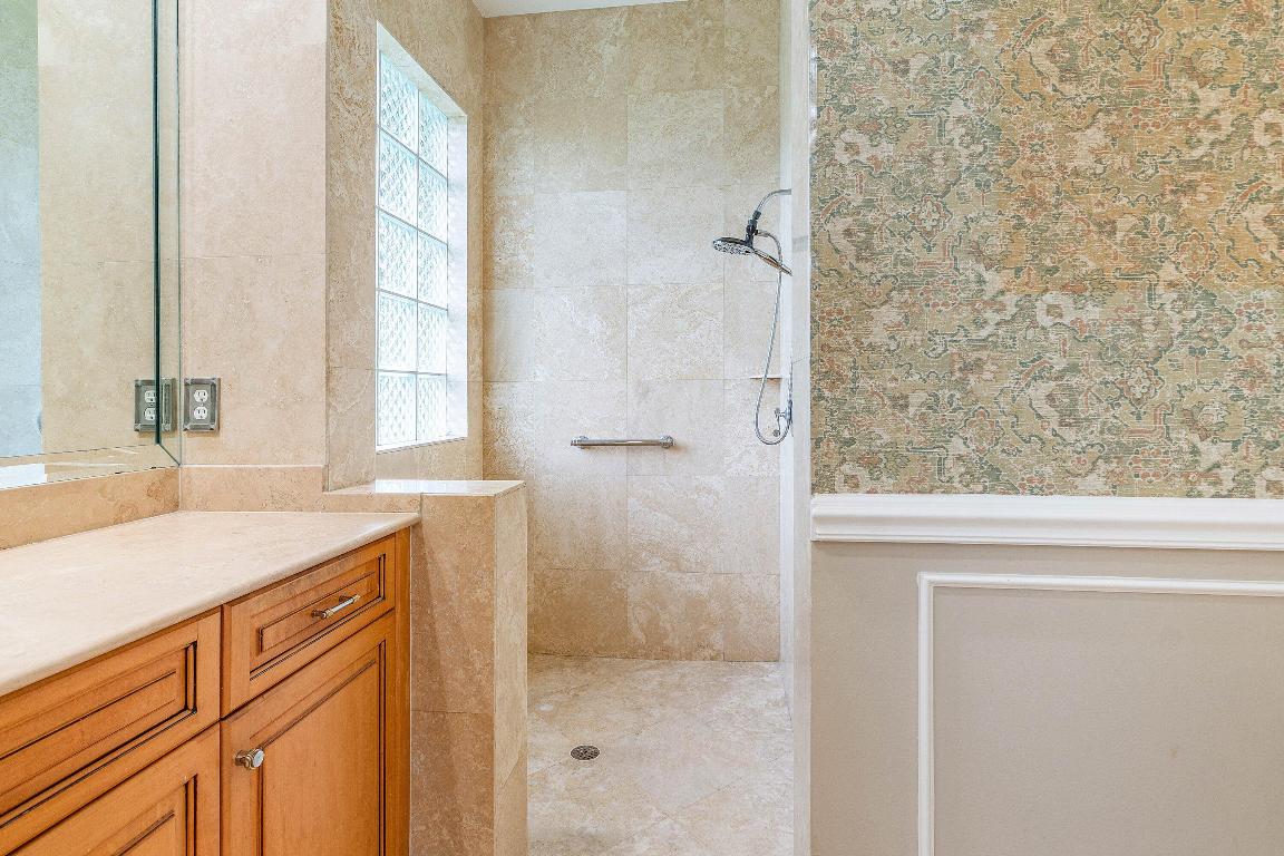 MEDITERRANIA - Residential