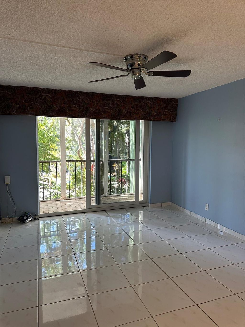Photo of 5300 NE 24th Terrace #211C, Fort Lauderdale, FL 33308 (MLS # F10538093)