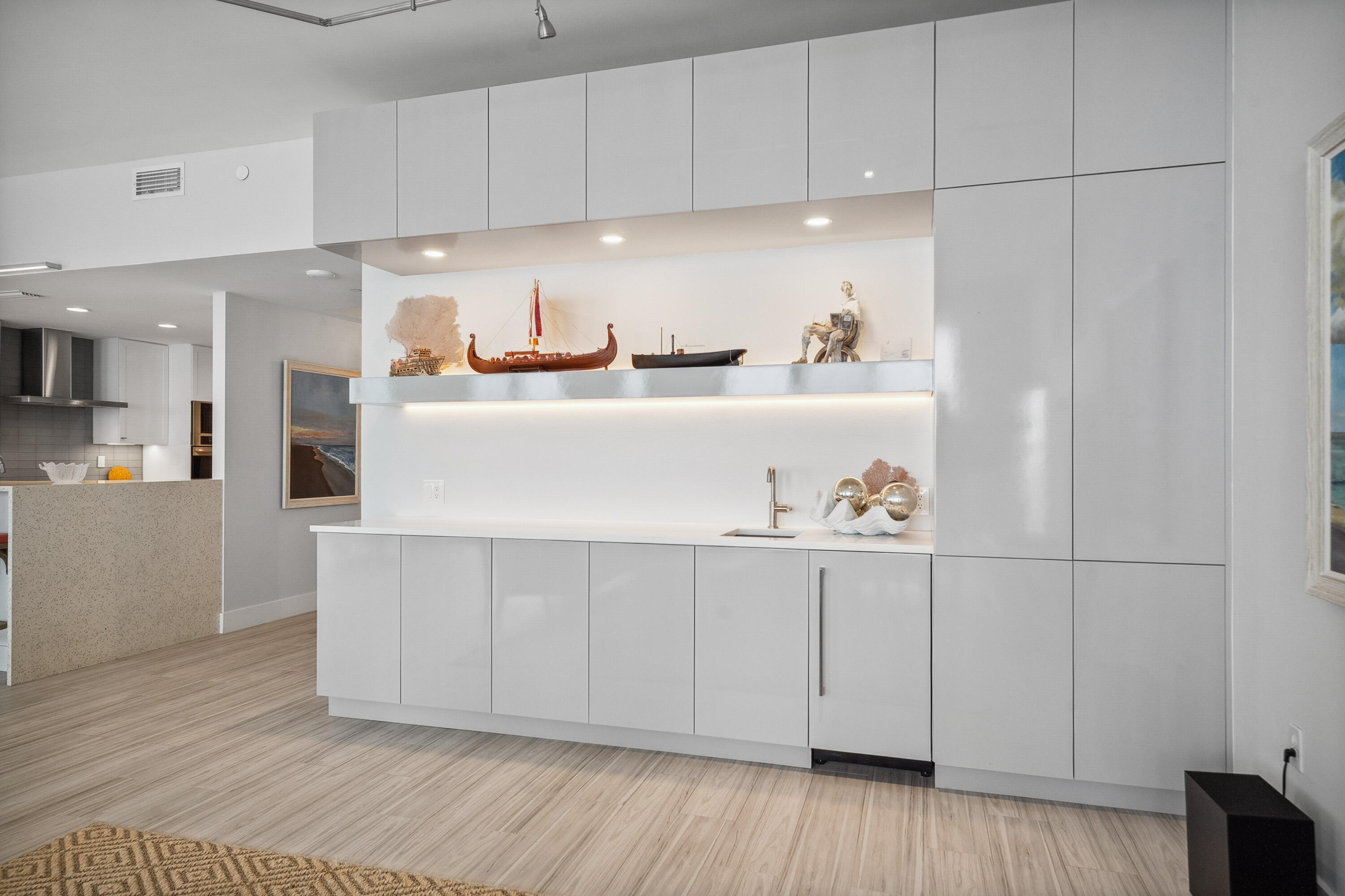 HIBISCUS BY THE SEA CONDO - Residential