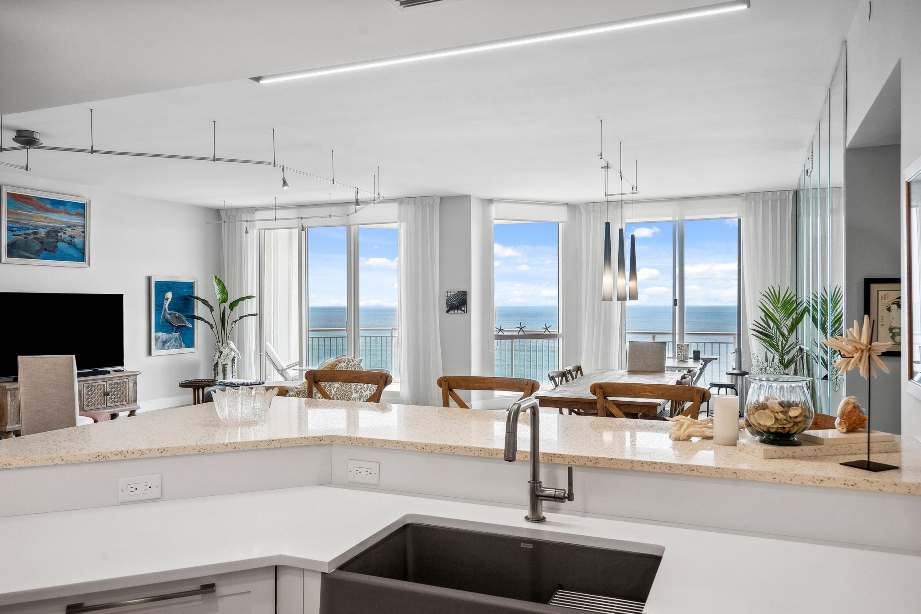 HIBISCUS BY THE SEA CONDO - Residential