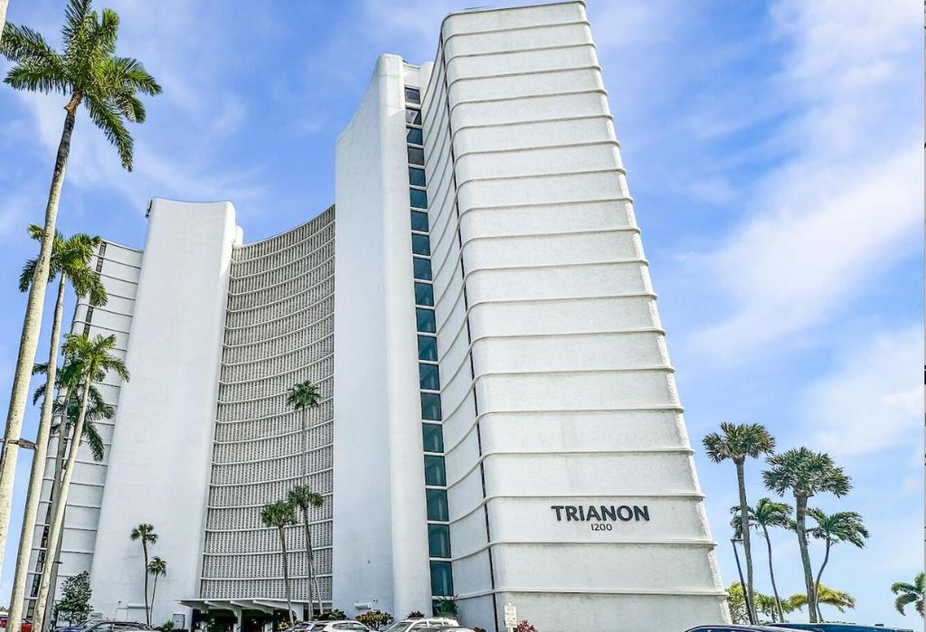 Photo of 1200 S Flagler Drive #802, West Palm Beach, FL 33401 (MLS # R11139467)