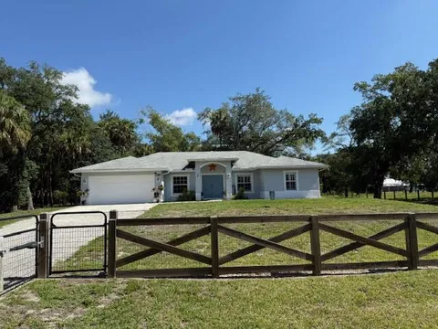 15741 97th Road N, West Palm Beach, FL MLS: R11092750