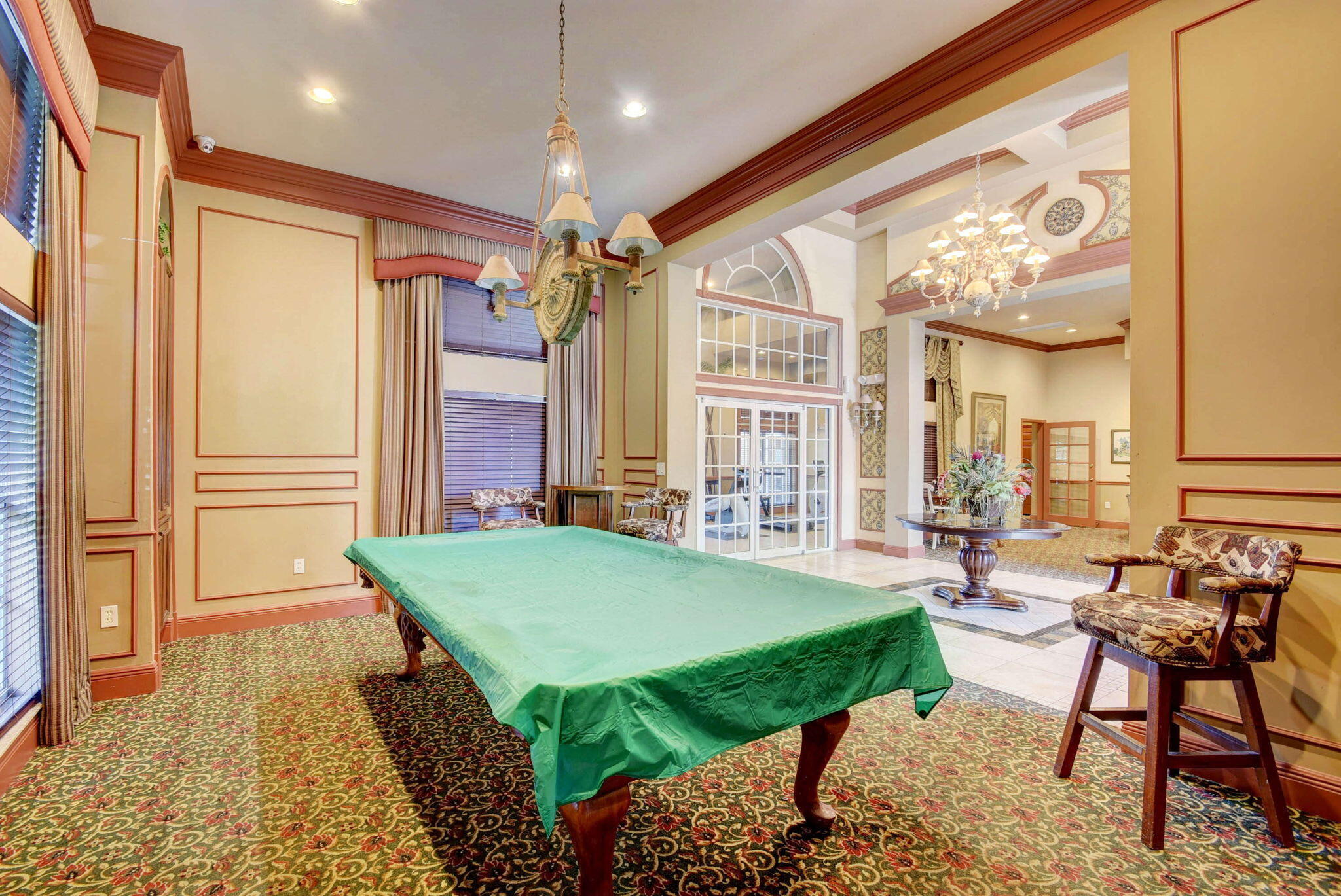 HYPOLUXOS MARINERS CAY CONDO - Residential