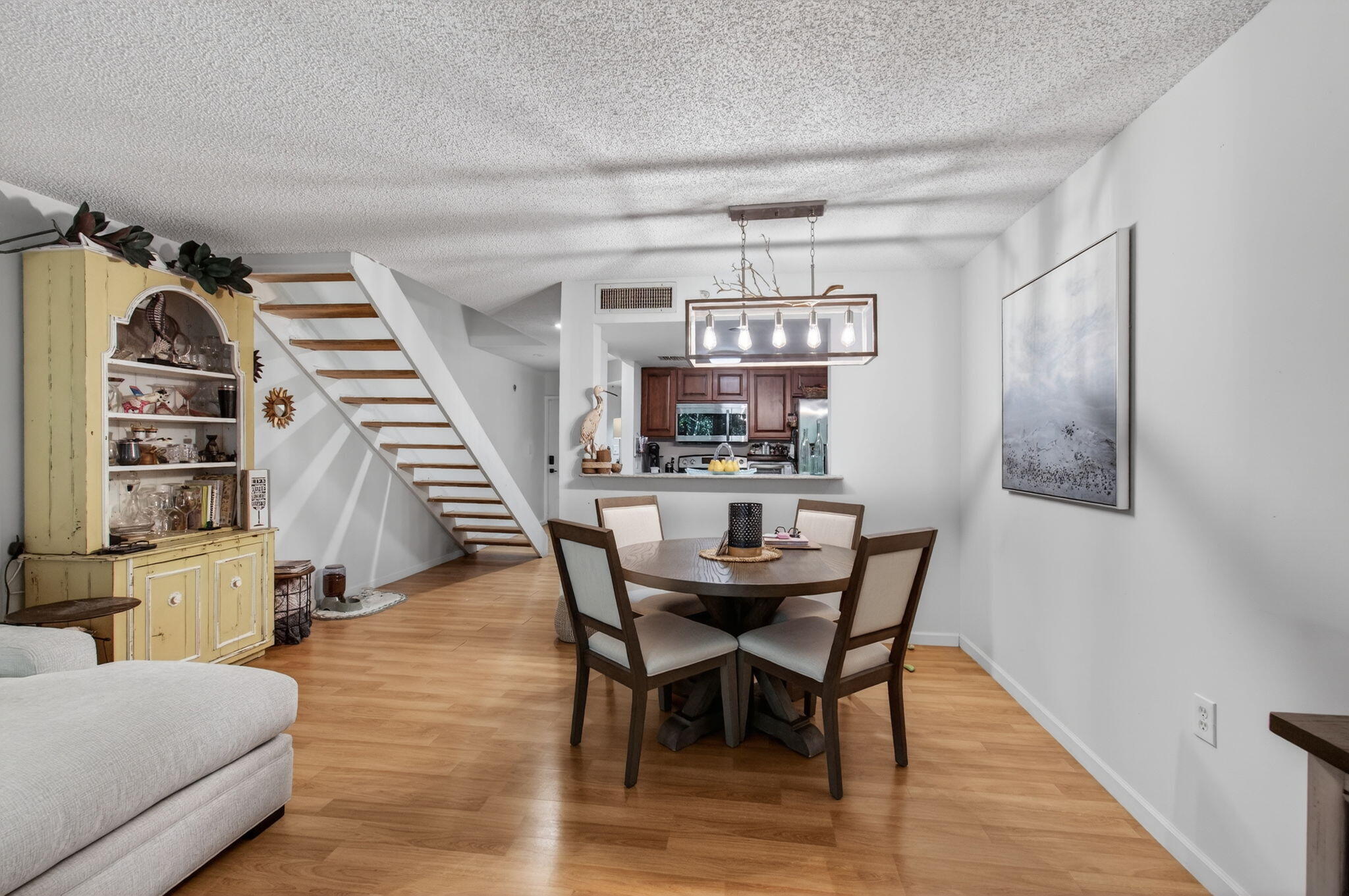 HYPOLUXOS MARINERS CAY CONDO - Residential