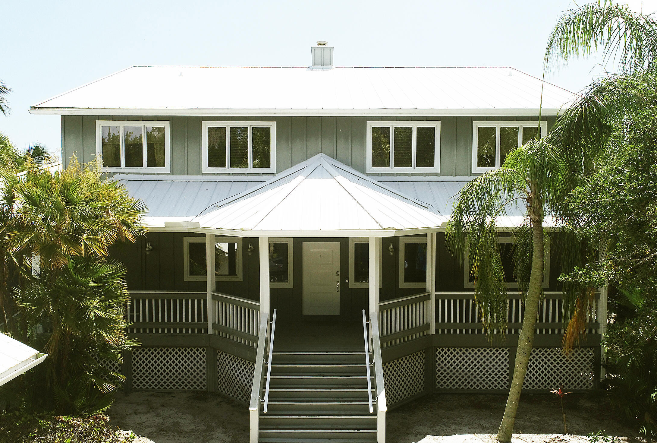 114 N Sewalls Point Road