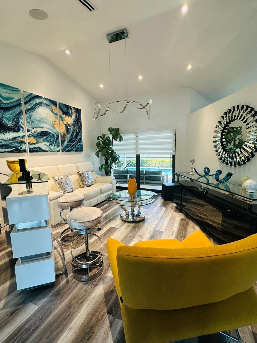 Photo of 14251 APPALACHIAN Trail, Davie, FL 33325 (MLS # B26069525)