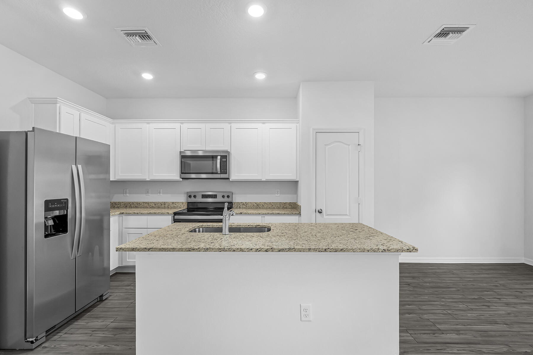 VERO LAKE ESTATES UNIT O - Residential