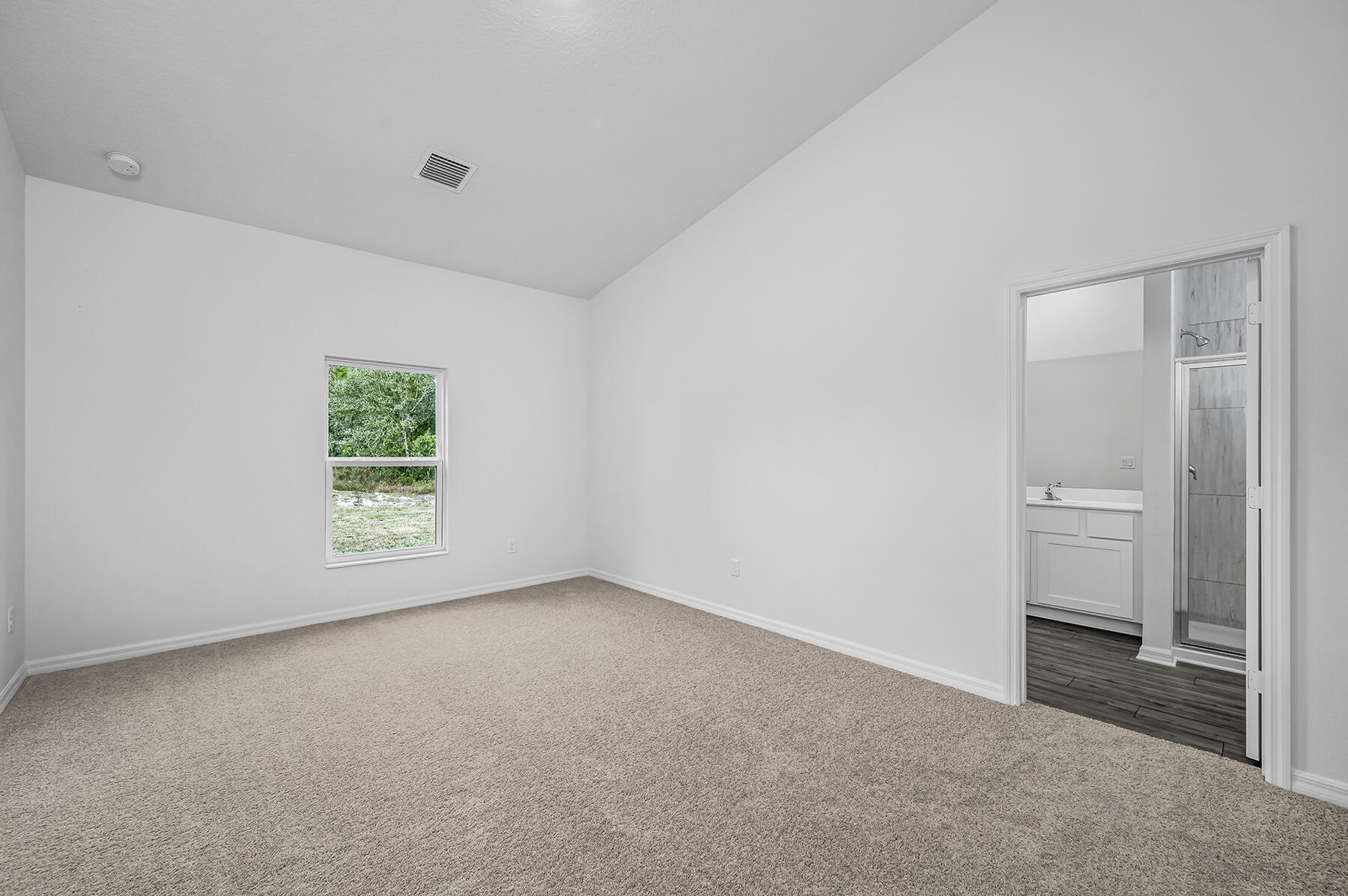 VERO LAKE ESTATES UNIT O - Residential