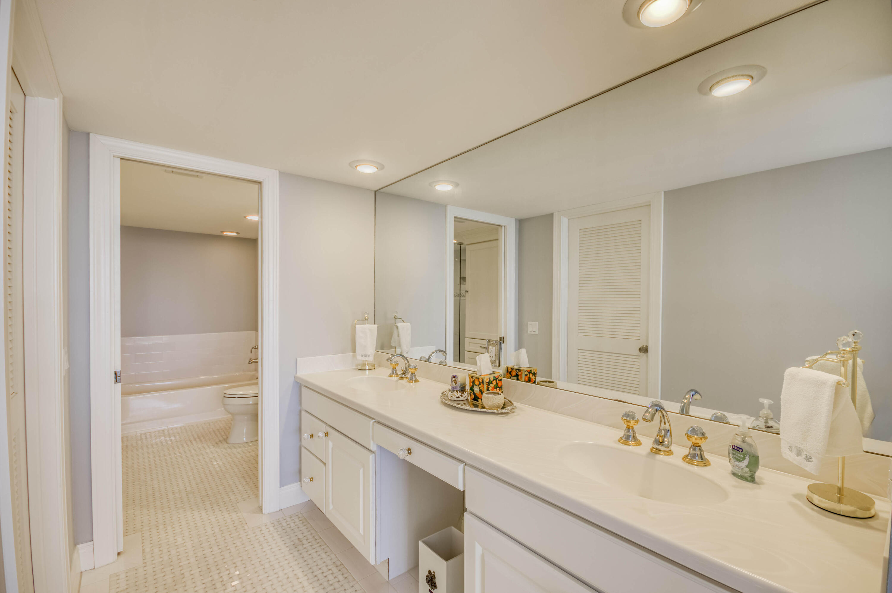 Old Port Cove - Residential