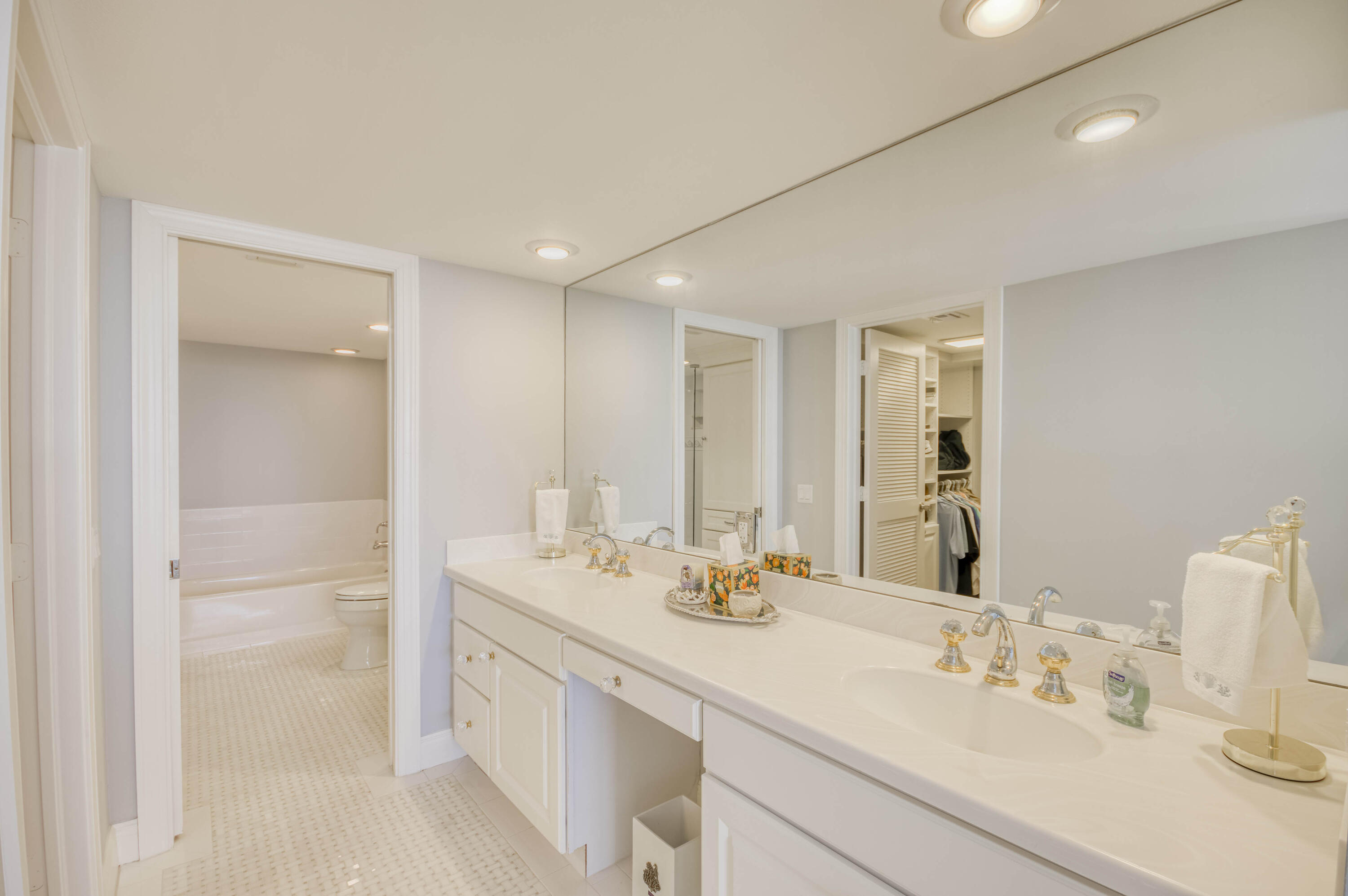 Old Port Cove - Residential