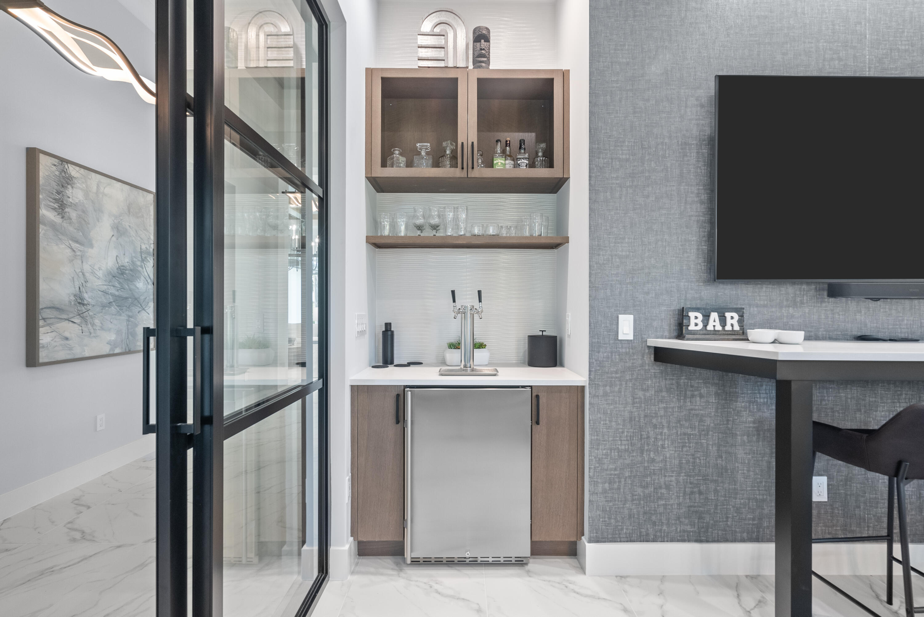 SEAGLASS P. D. - Residential