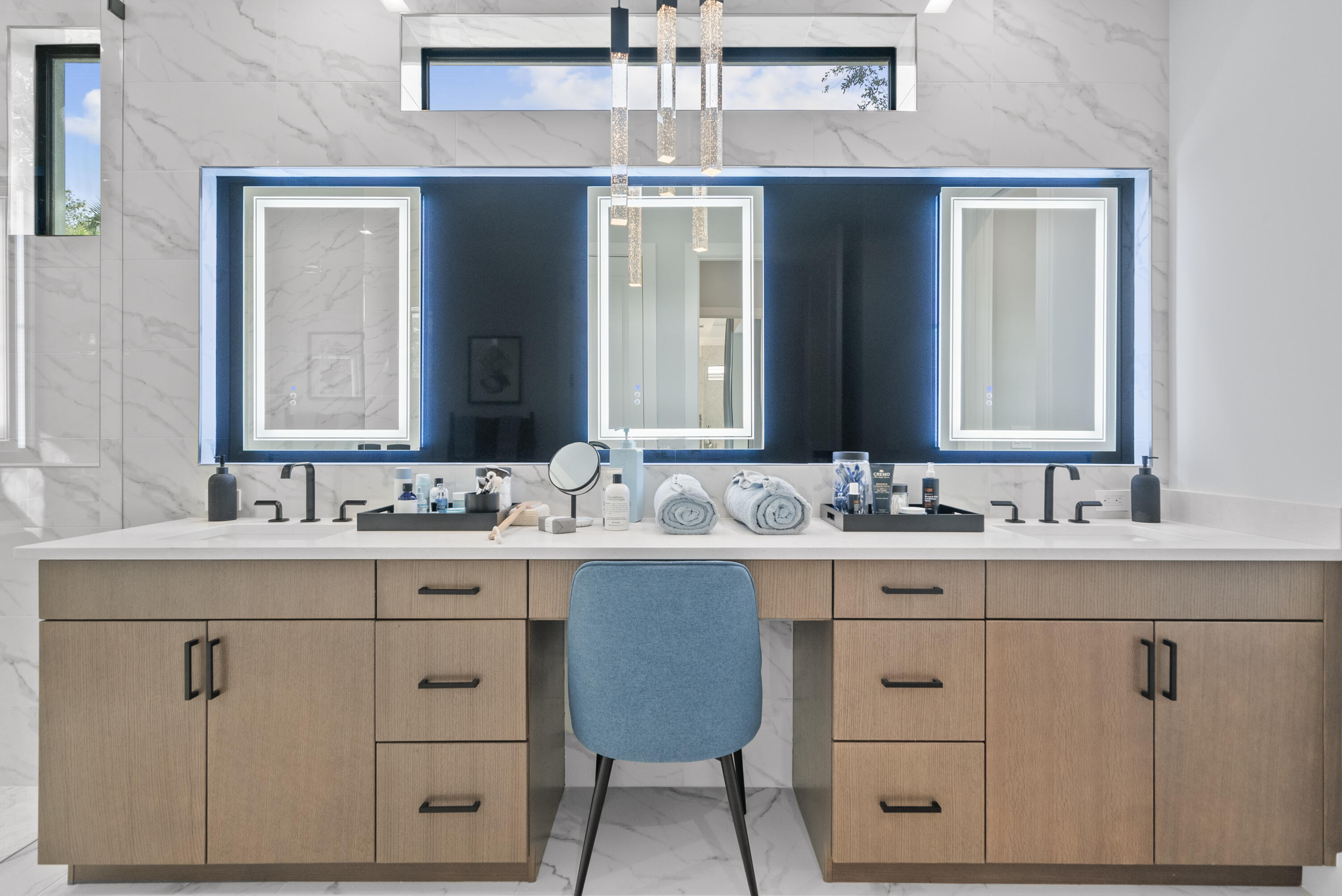 SEAGLASS P. D. - Residential