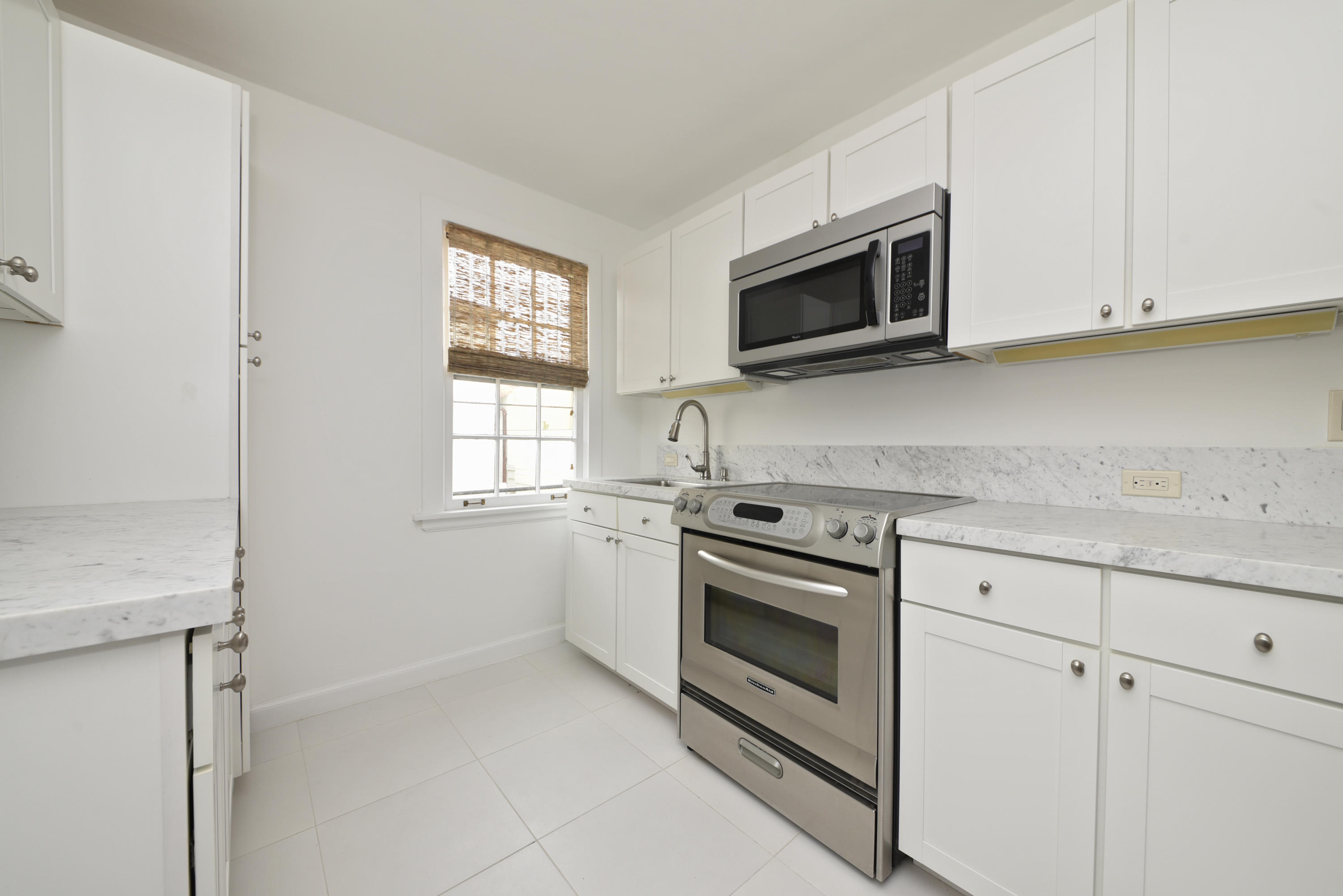 GOLF VIEW IN - Residential