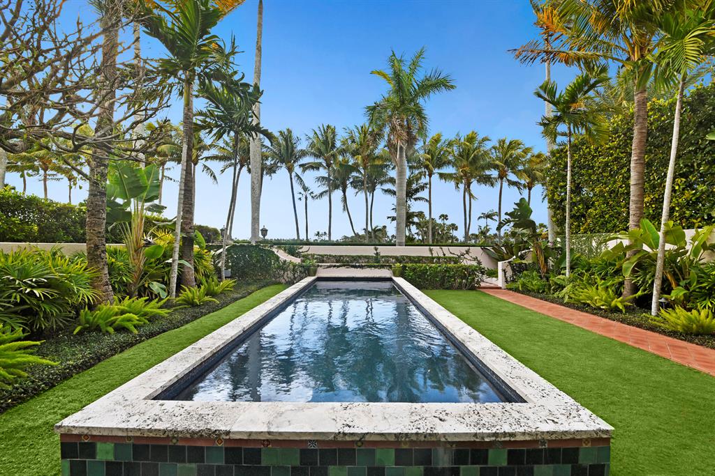 GOLF VIEW IN - Residential