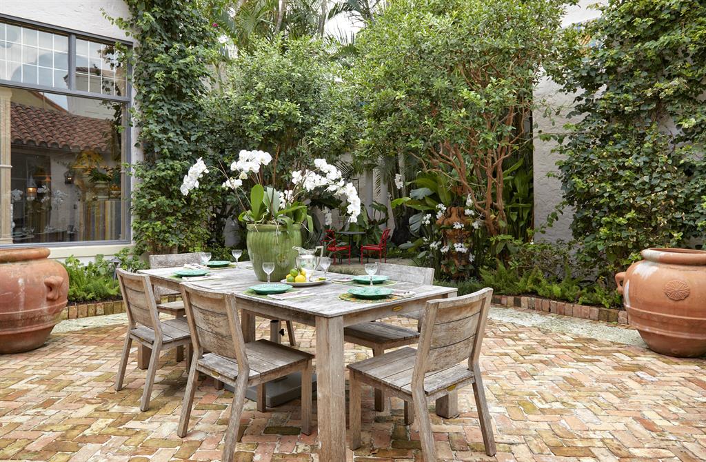 GOLF VIEW IN - Residential