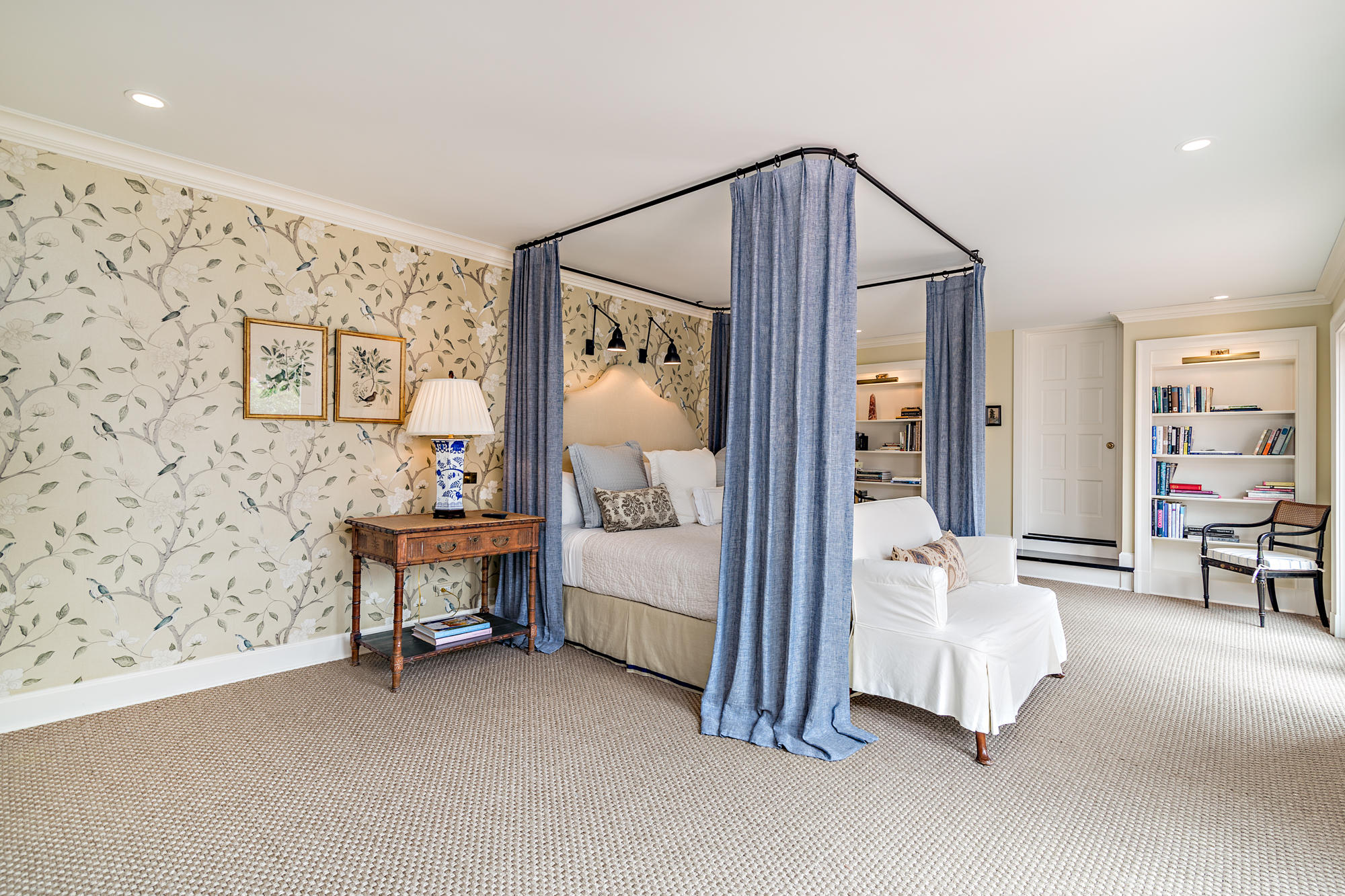 GOLF VIEW IN - Residential