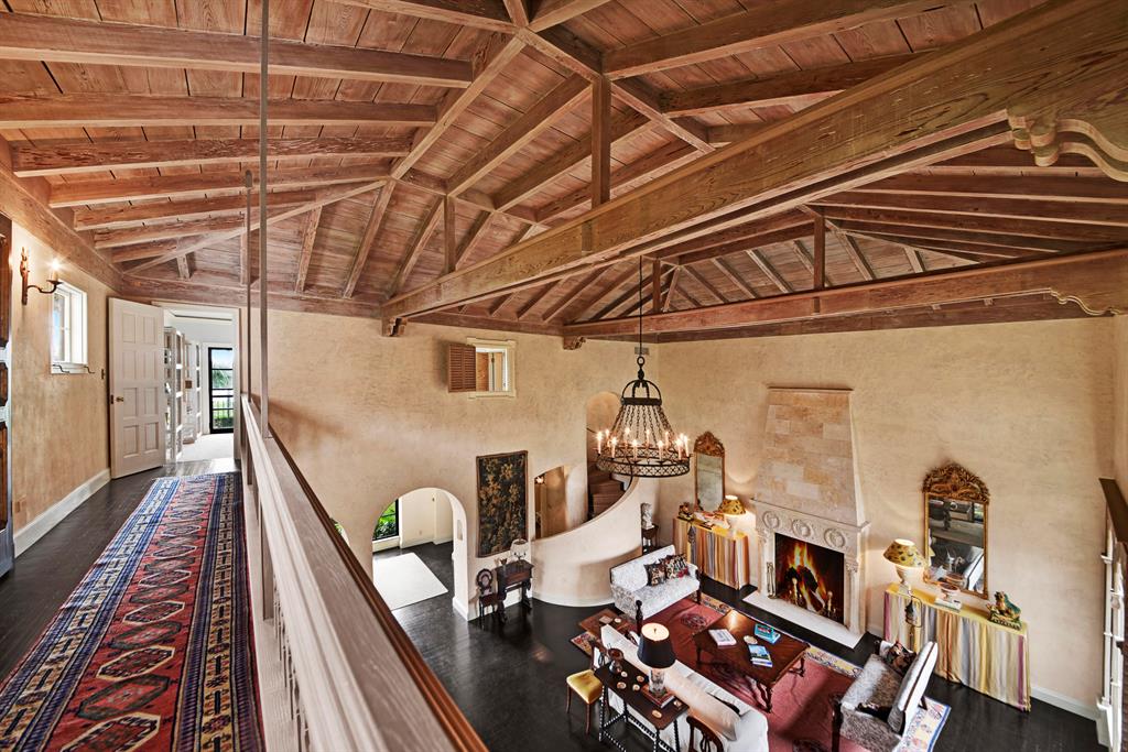 GOLF VIEW IN - Residential