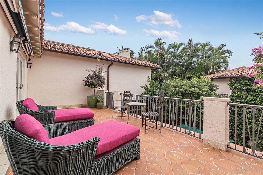 GOLF VIEW IN - Residential