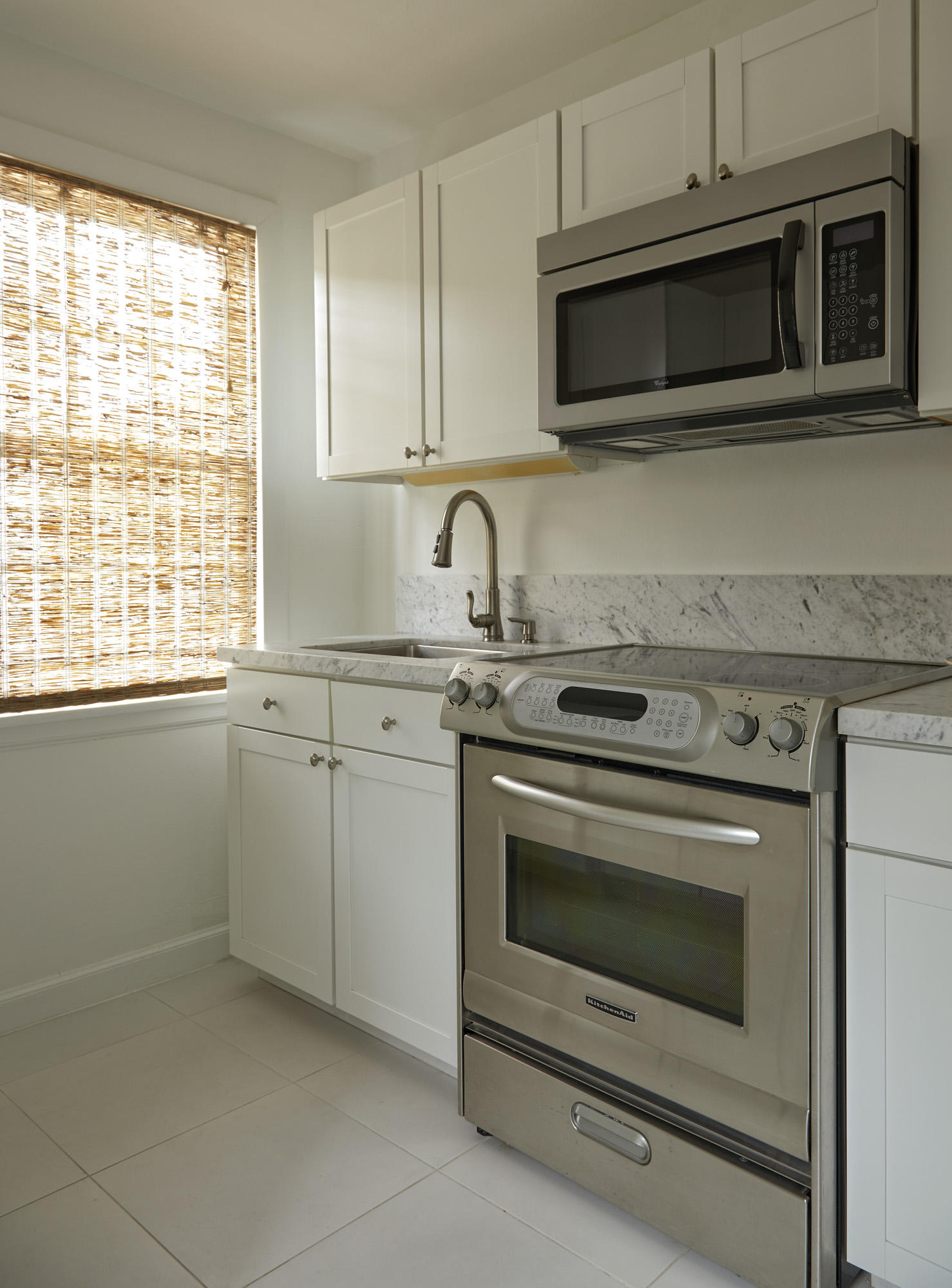 GOLF VIEW IN - Residential