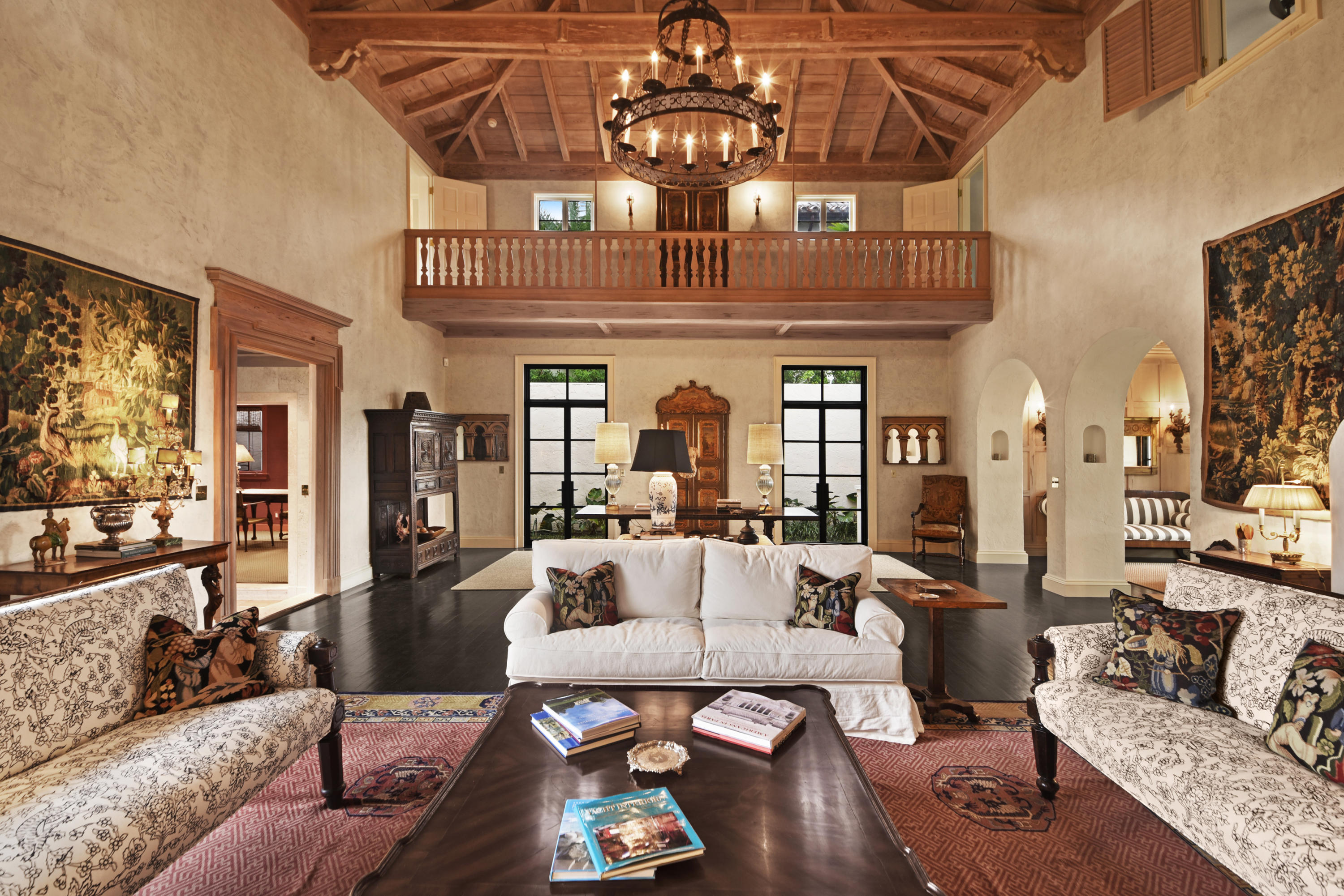 GOLF VIEW IN - Residential