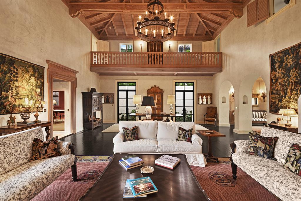 GOLF VIEW IN - Residential