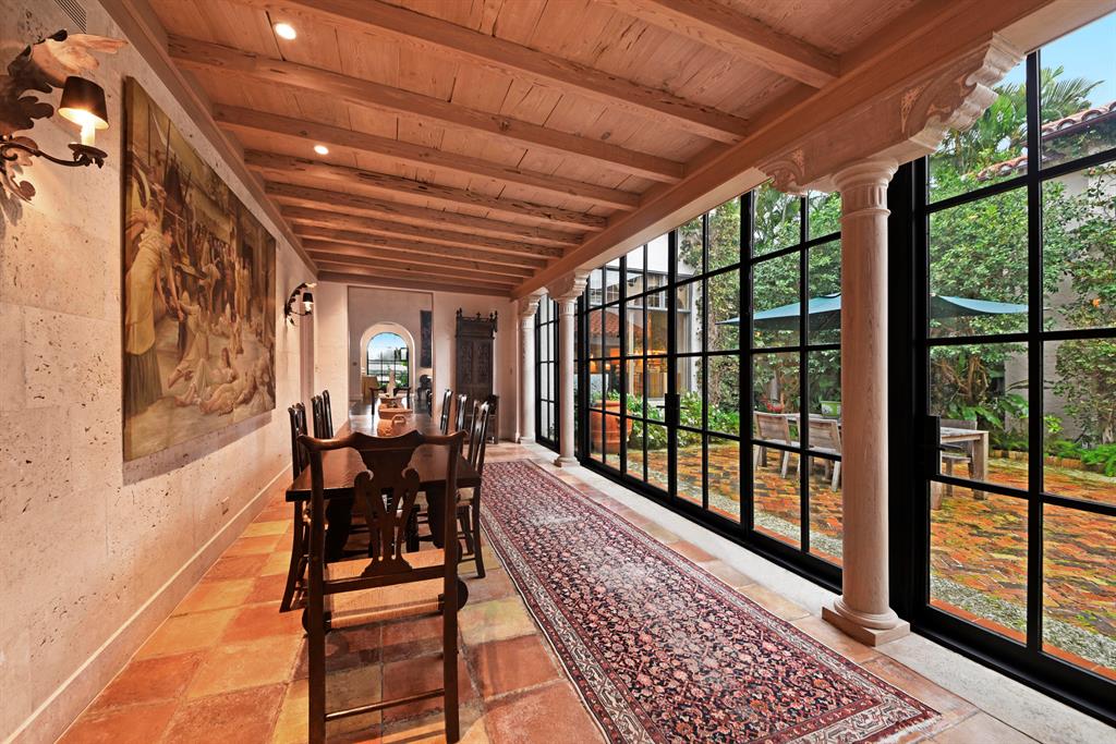 GOLF VIEW IN - Residential