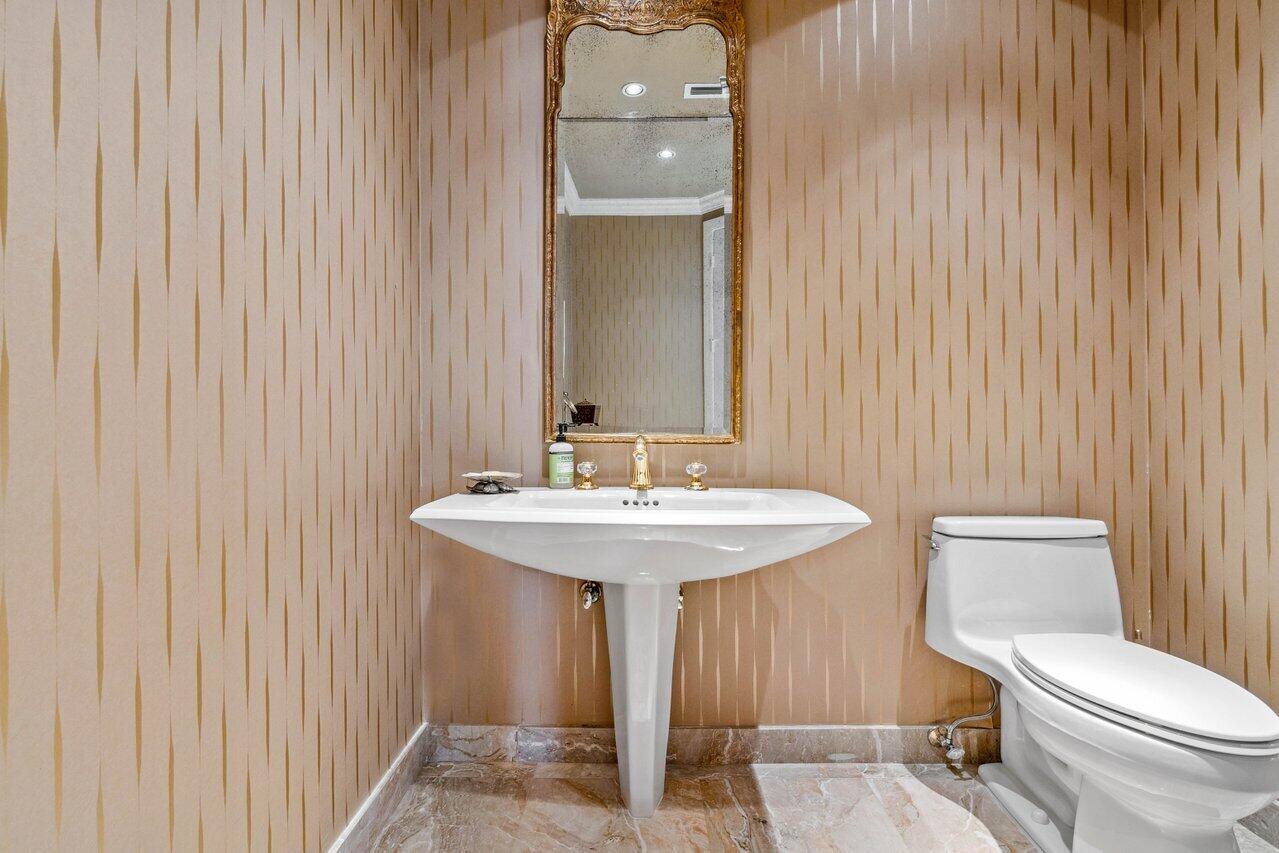 FRENCHMANS CREEK PAR E-2 - Residential