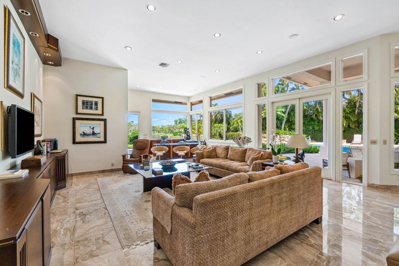 FRENCHMANS CREEK PAR E-2 - Residential