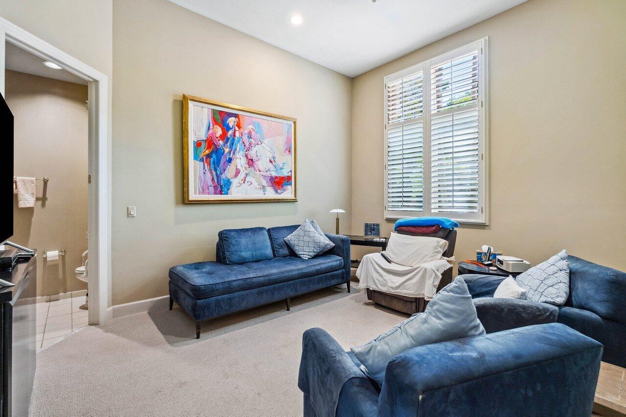 FRENCHMANS CREEK PAR E-2 - Residential