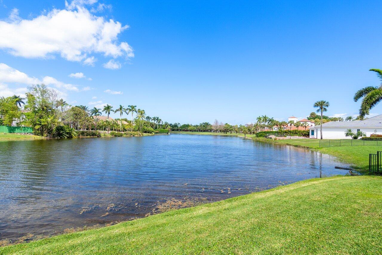 FRENCHMANS CREEK PAR E-2 - Residential