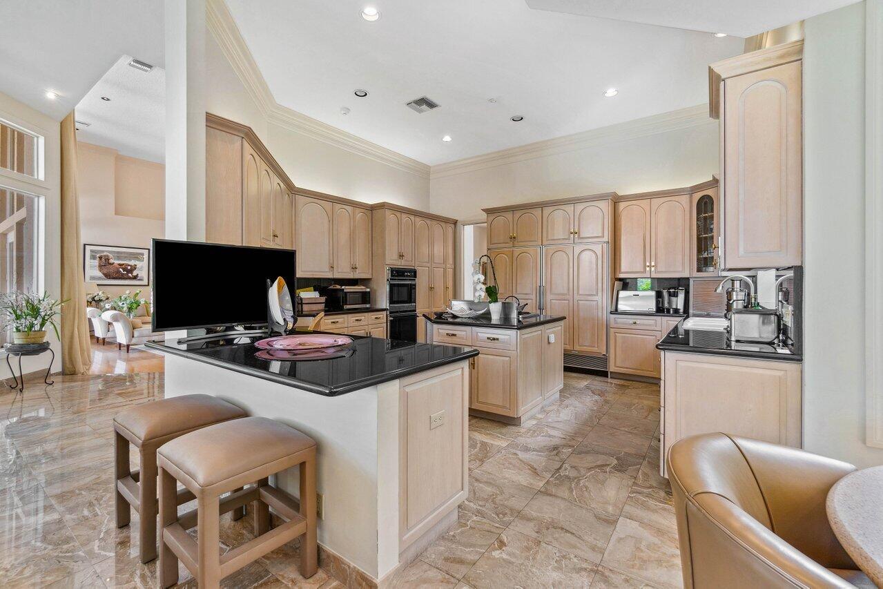 FRENCHMANS CREEK PAR E-2 - Residential