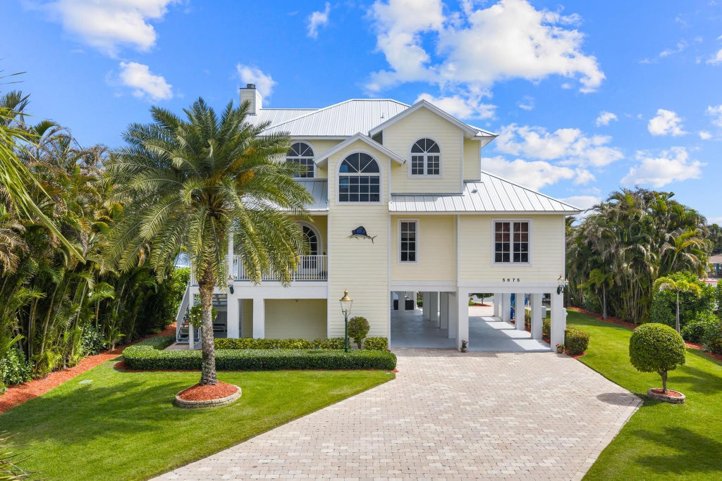 Photo of 5675 SE Orange Street, Stuart, FL 34997 (MLS # B26041644)