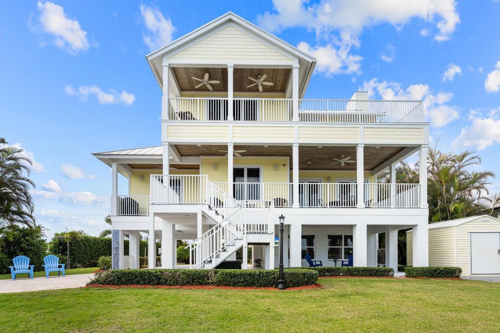 Photo of 5675 SE Orange Street, Stuart, FL 34997 (MLS # B26041644)