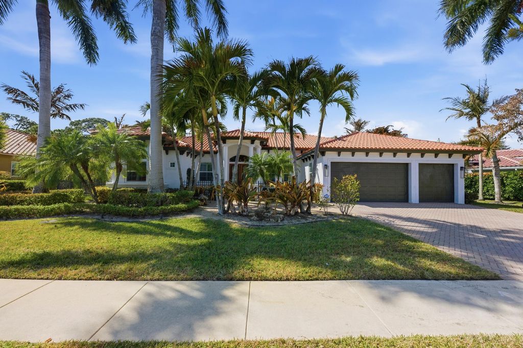 Photo of 9990 SE Osprey Pointe Drive, Hobe Sound, FL 33455 (MLS # R11163190)