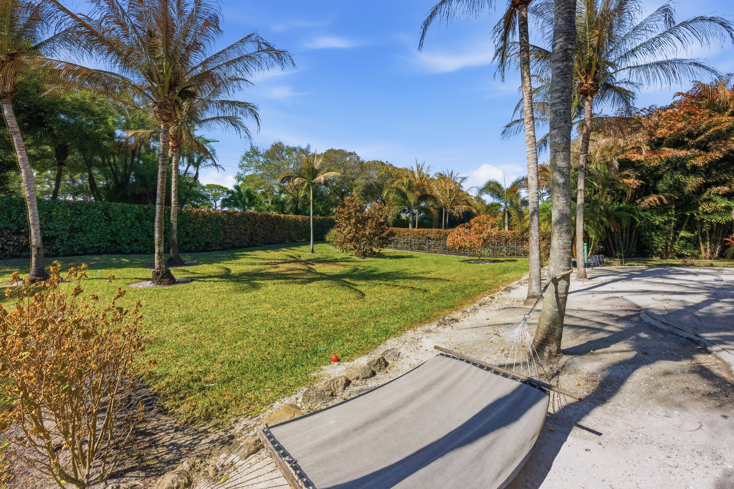 OSPREY COVE YACHT CLUB - Residential