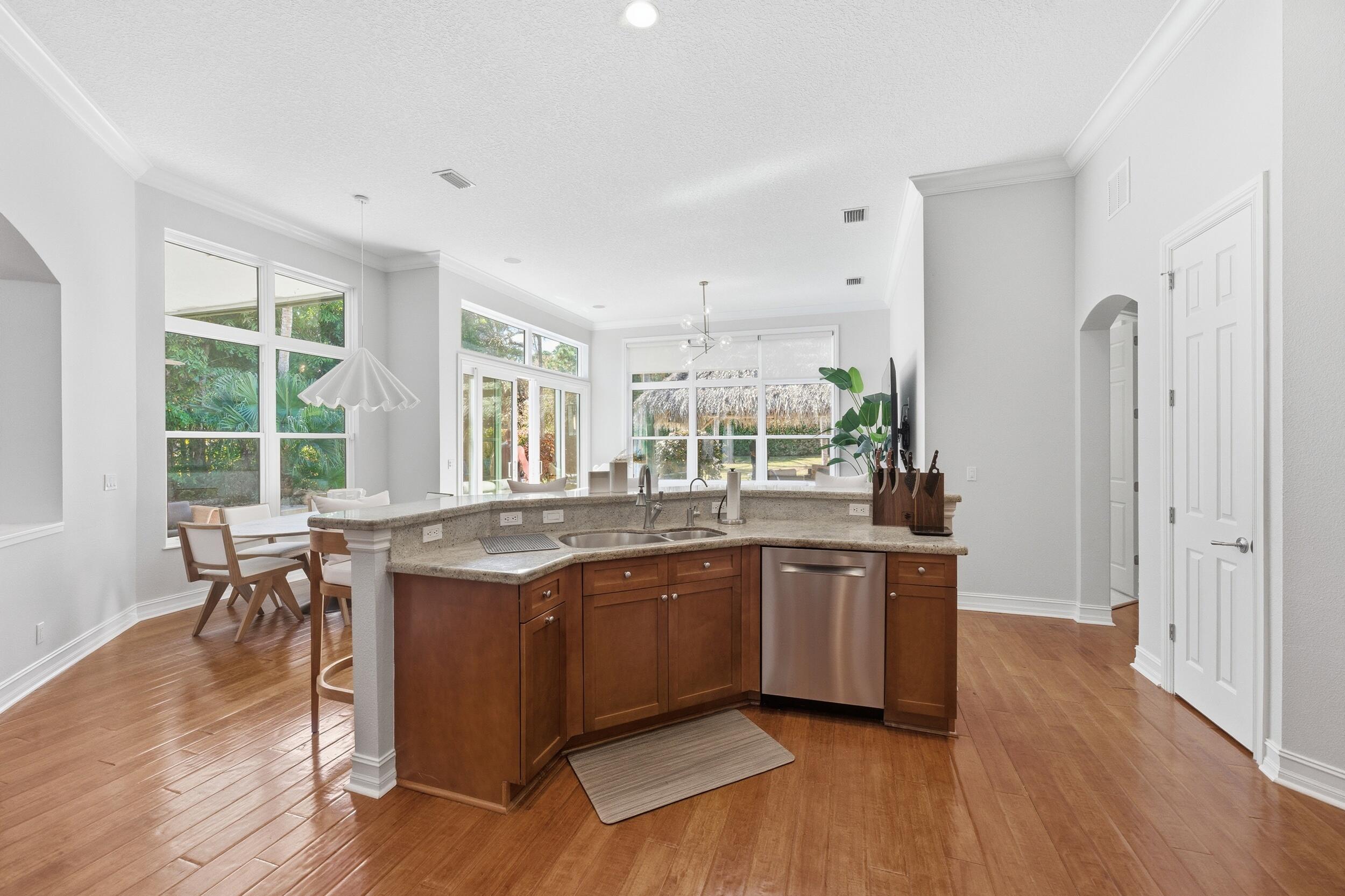 OSPREY COVE YACHT CLUB - Residential