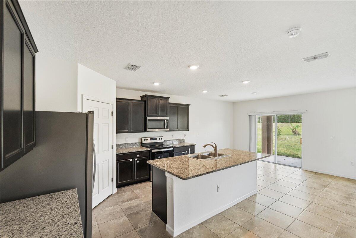 TRADITION PLAT NO 20 - TH - Residential