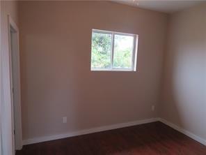 North Hollywood 4-1 B - Residential Lease