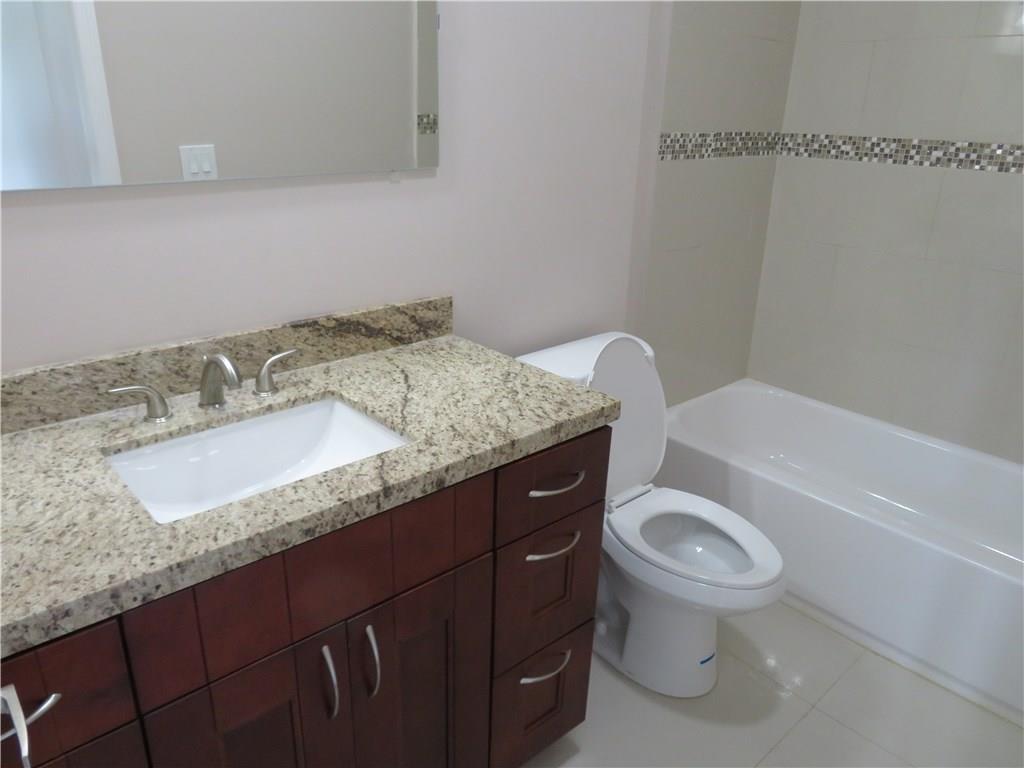 North Hollywood 4-1 B - Residential Lease