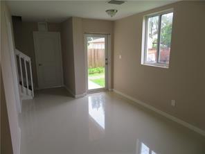 North Hollywood 4-1 B - Residential Lease