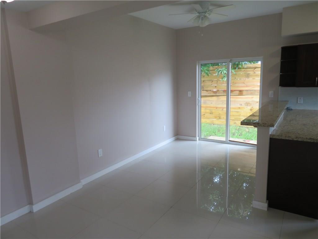 North Hollywood 4-1 B - Residential Lease