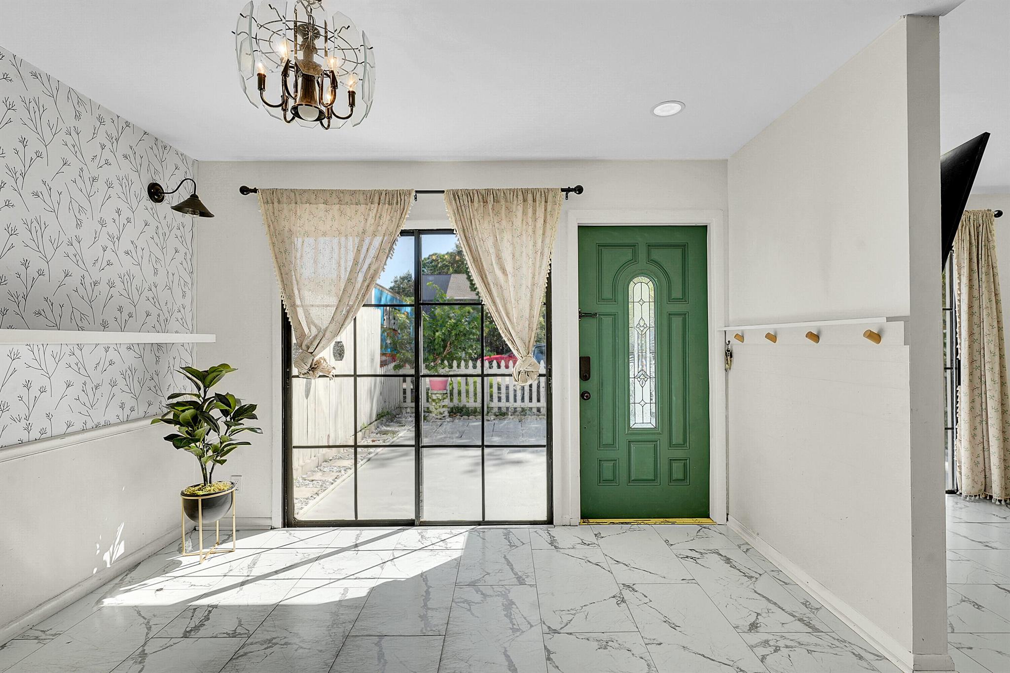 9056 Green Meadows Way