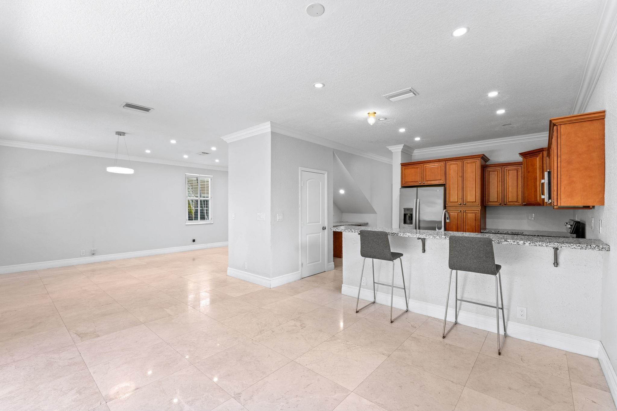 Parkside Estates 170-35 B - Residential Lease