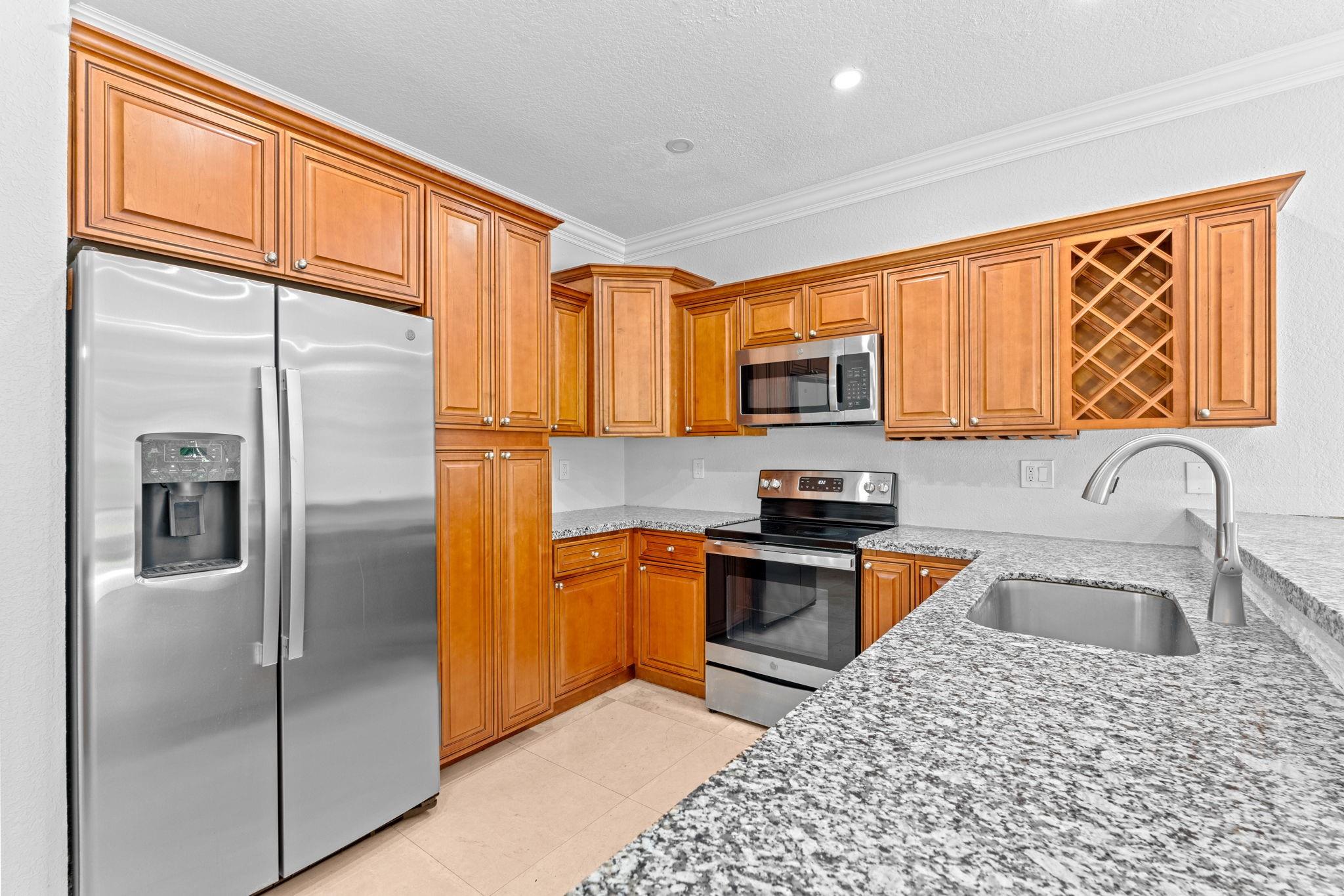 Parkside Estates 170-35 B - Residential Lease